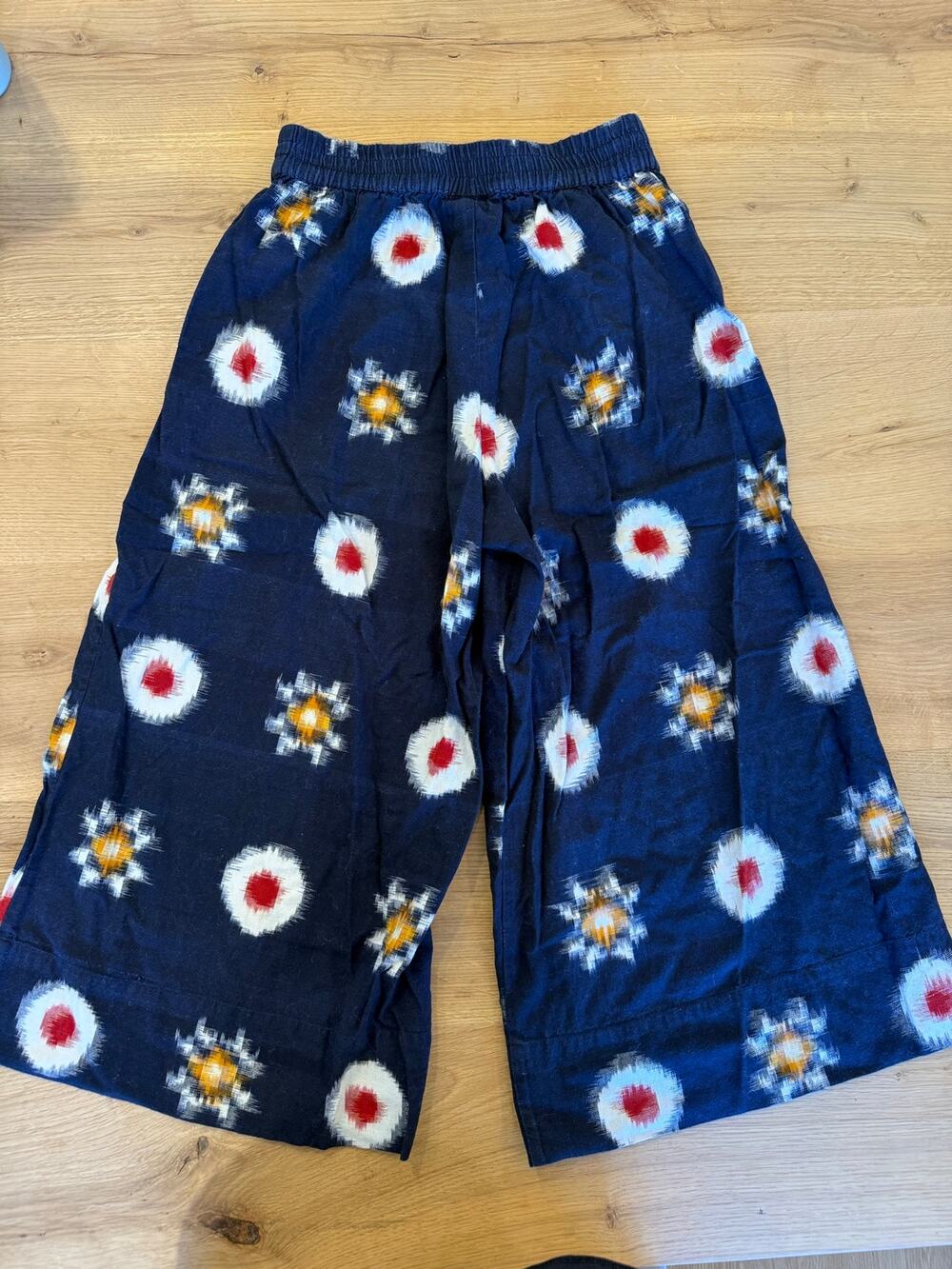 ⁠The Odells Rayon Wide Leg Cropped Pants Navy Ikat Dot Print Pull On - Small